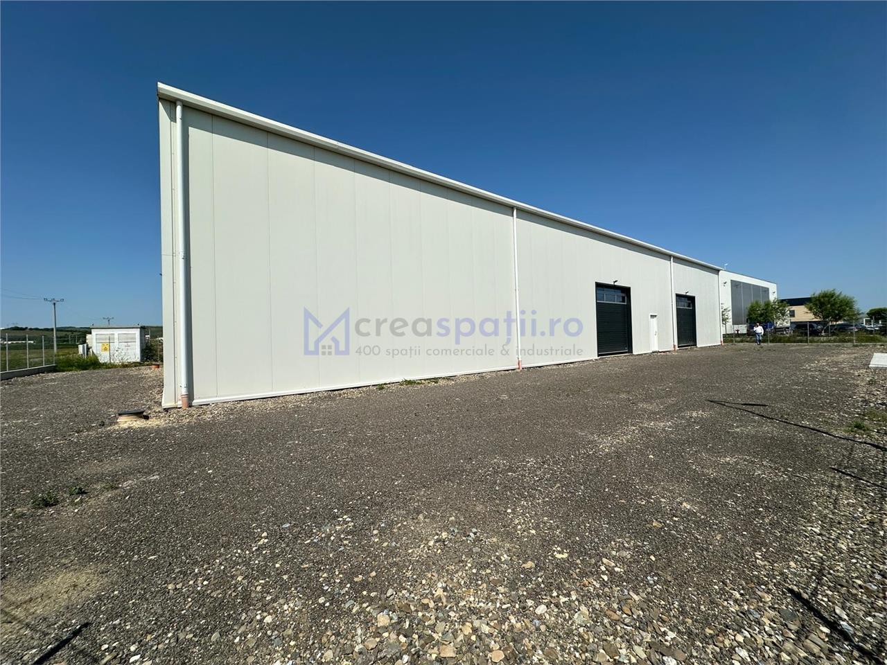Hala/ showroom in intersectie, 598mp, sos. centura Iasi