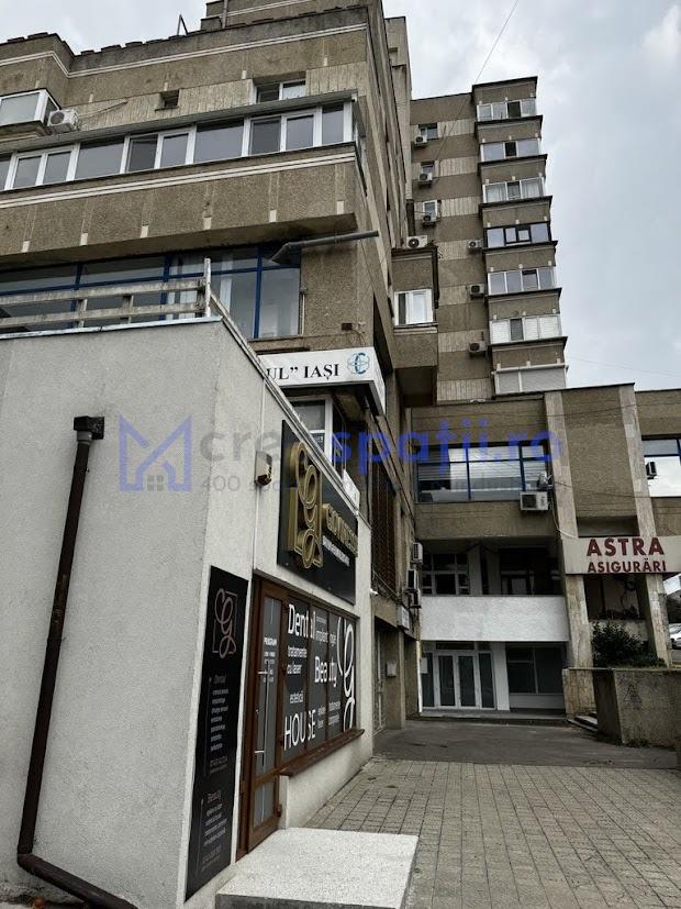 Spatiu clinica  8 cabinete noi  200mp, Centrul Civic Iasi