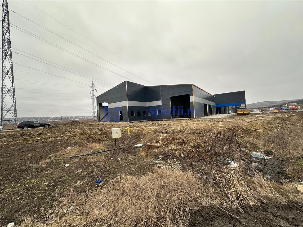 Hala/ showroom la centura Iasi, 300mp, Rond Uricani