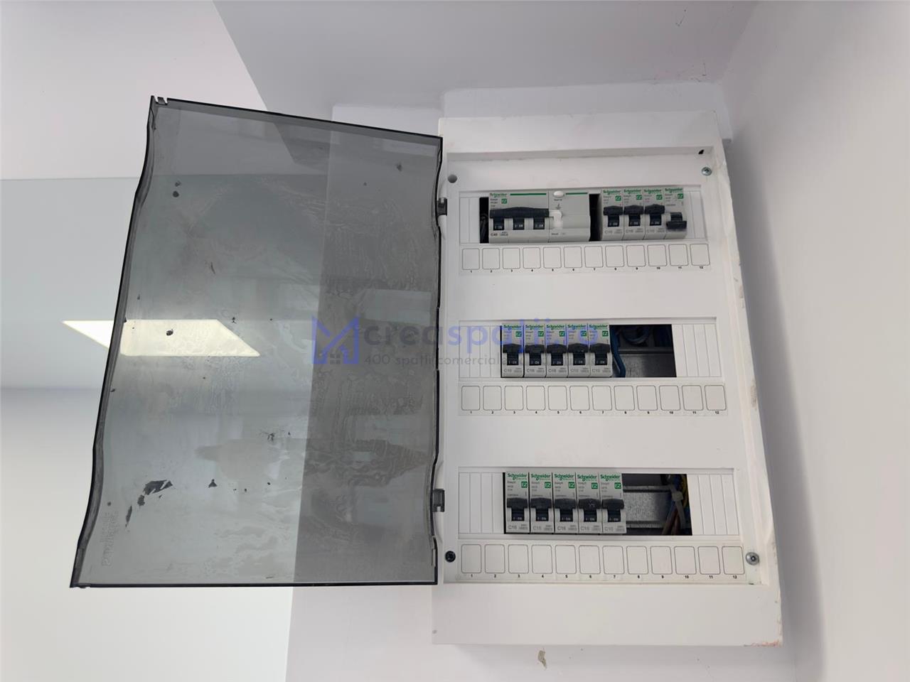 Spatiu comercial 172mp, central, langa Regina Maria