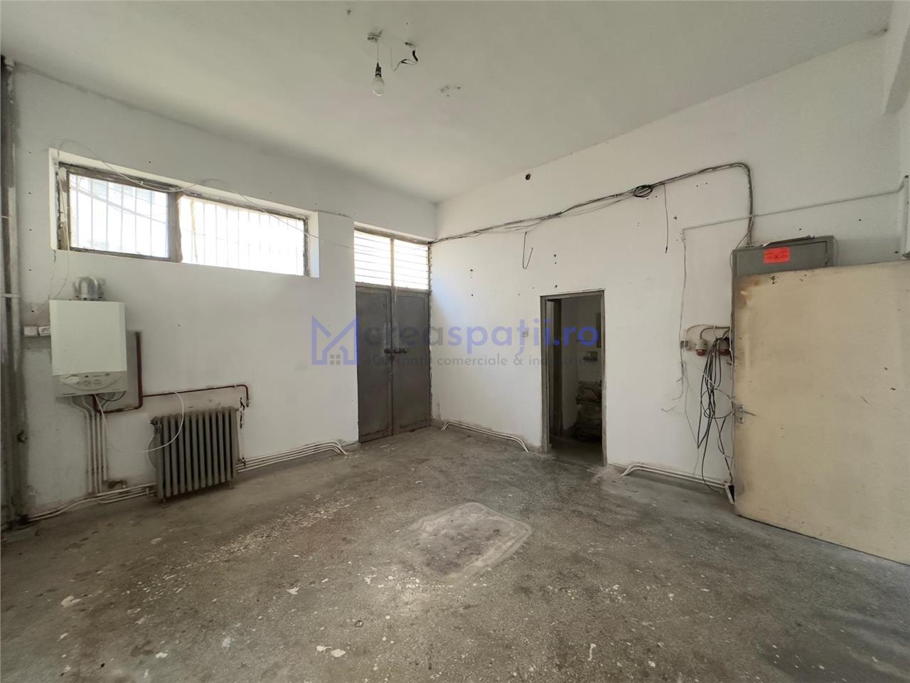 Spatiu comercial semicentru spre aeroport, 101mp