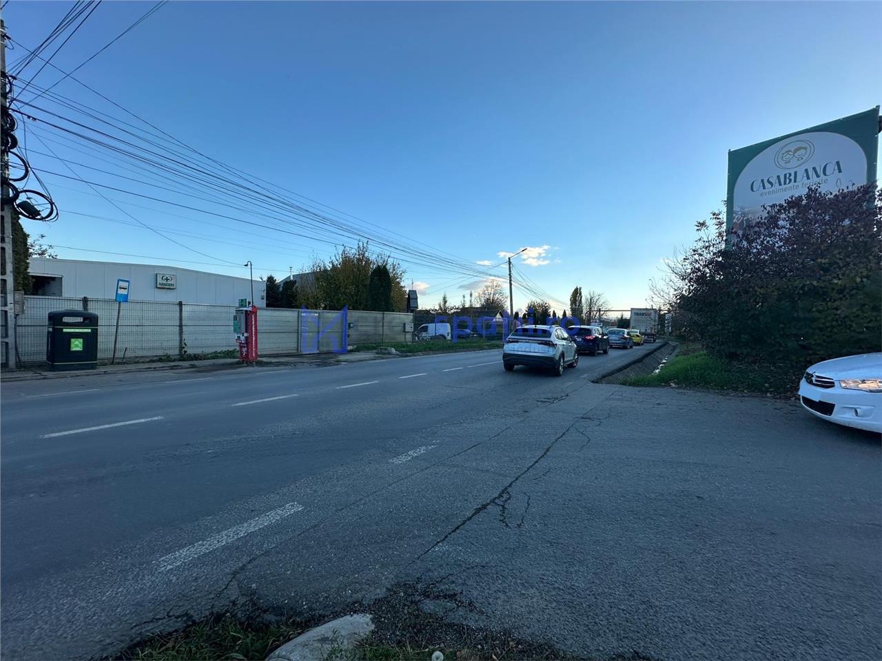 Spatiu/ hala langa intersectie cu Mega Image  sos. Nicolina
