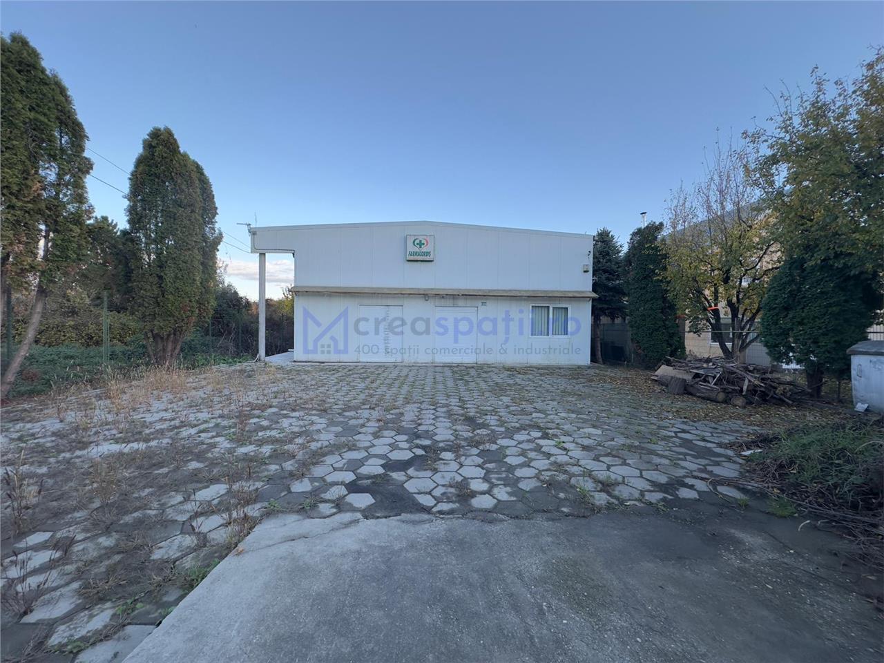 Spatiu/ hala langa intersectie cu Mega Image  sos. Nicolina