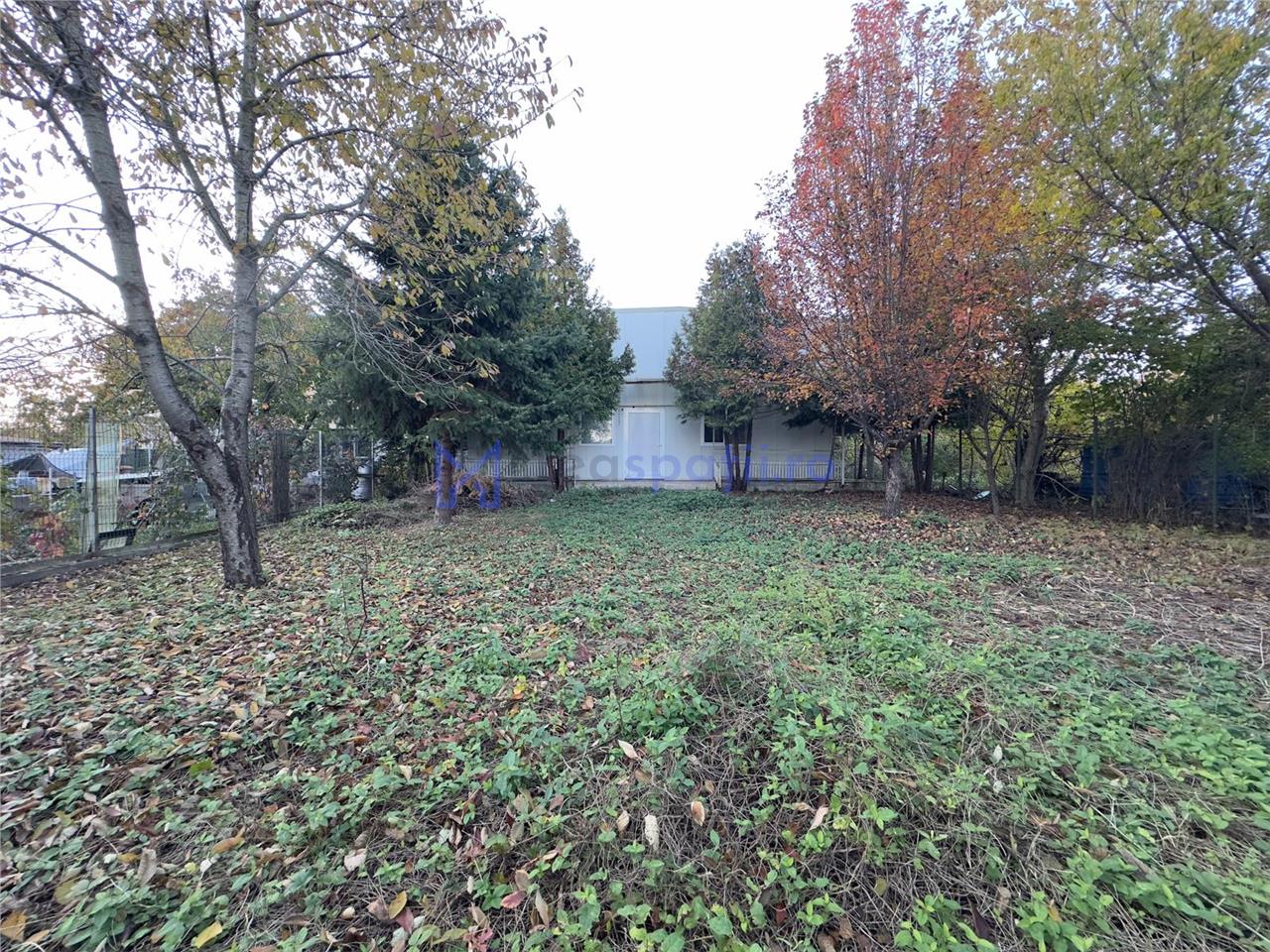 Spatiu/ hala langa intersectie cu Mega Image  sos. Nicolina