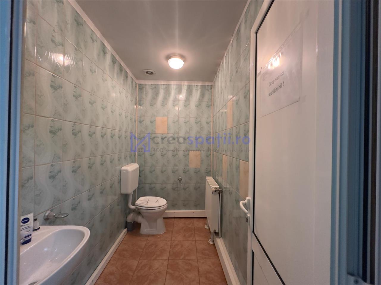 Spatiu/ hala langa intersectie cu Mega Image  sos. Nicolina