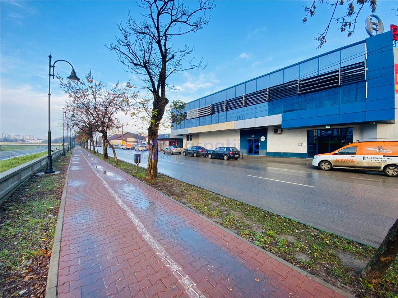 Spatiu comercial 880mp, central