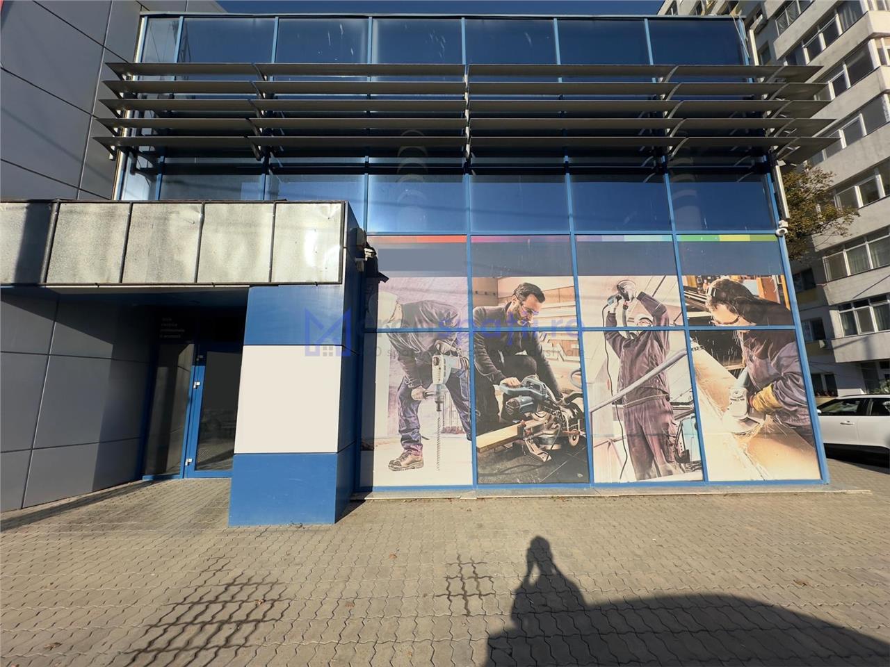 Spatiu comercial 396mp, central, in spate la Palas Campus
