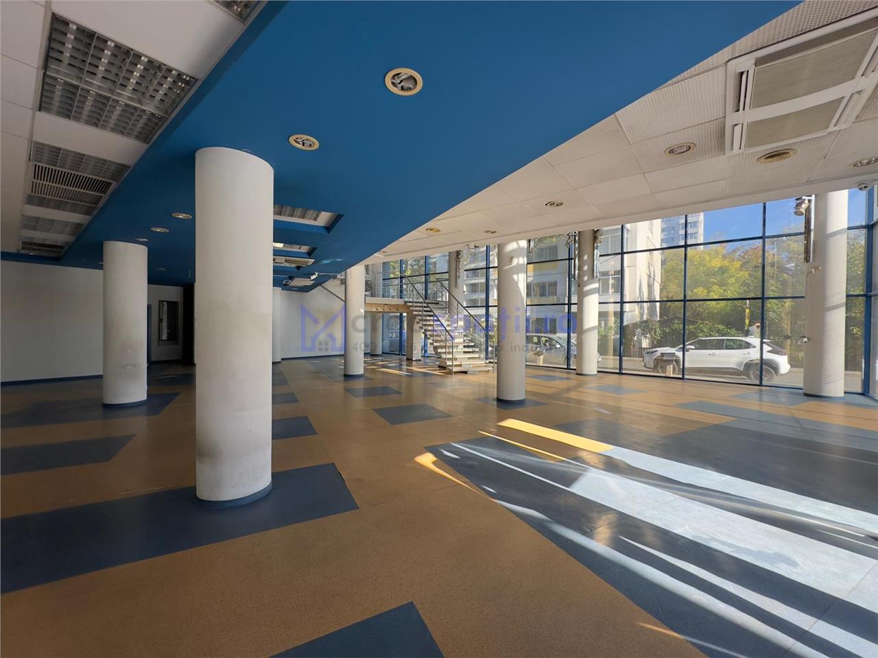 Spatiu comercial 396mp, central, in spate la Palas Campus