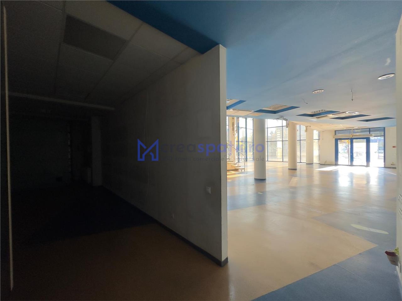 Spatiu comercial 396mp, central, in spate la Palas Campus