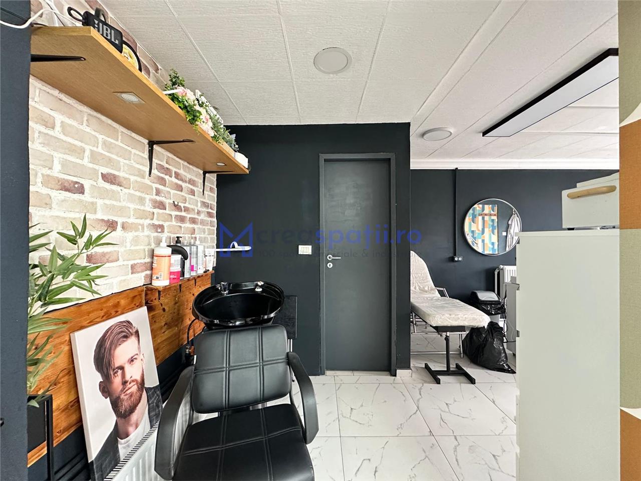 Spatiu de la 20mp la 50mp, zona intersectia Poitiers, Bucium, Trei Fantani