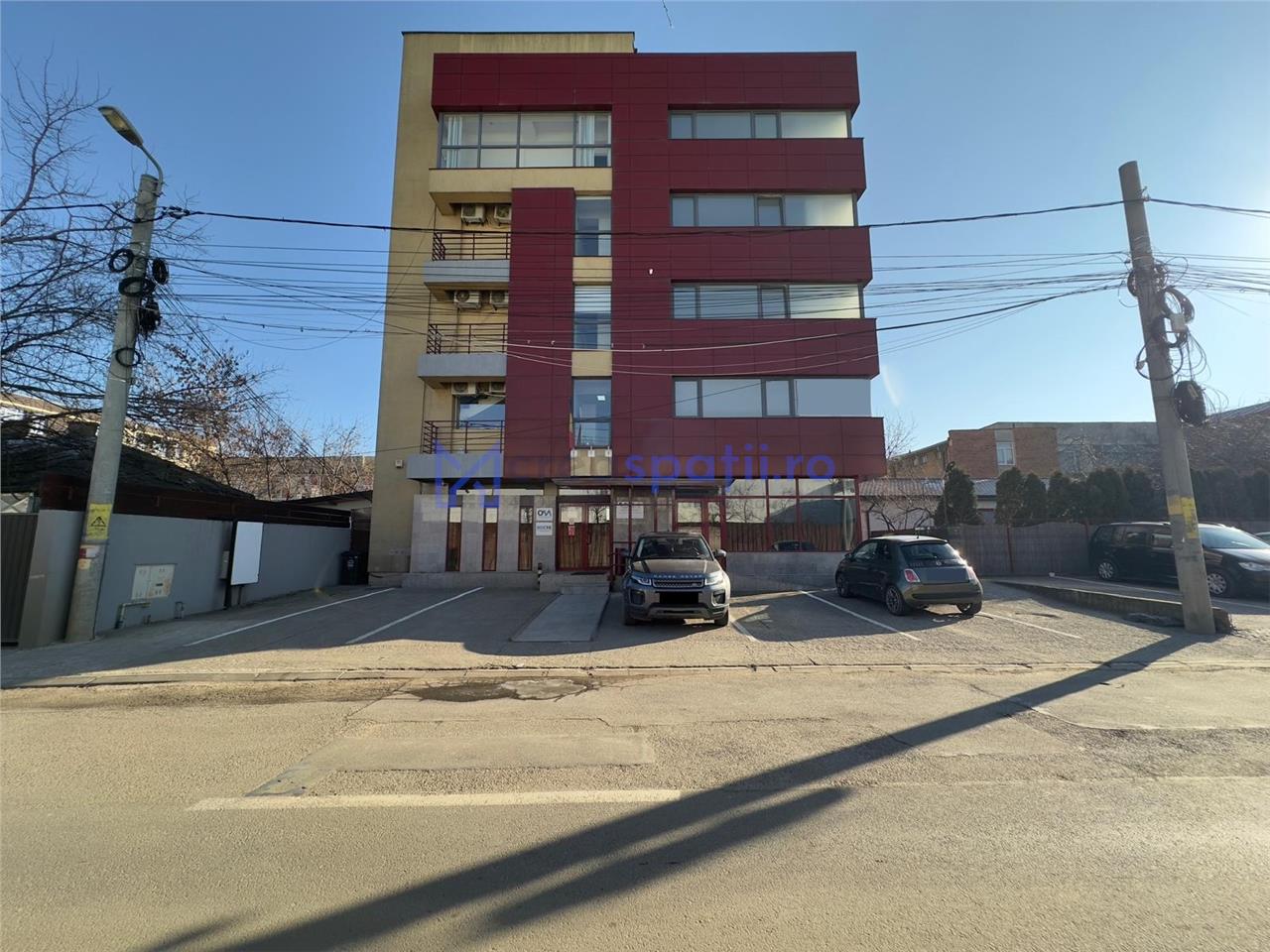 Cladire de la 600mp la 1000mp, zona Jumbo