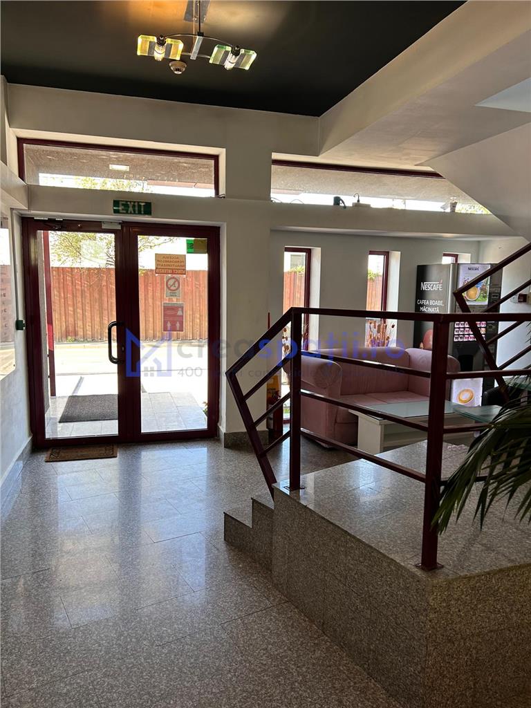 Cladire de la 600mp la 1000mp, zona Jumbo