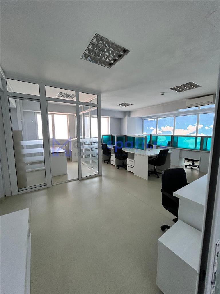 Cladire de la 600mp la 1000mp, zona Jumbo