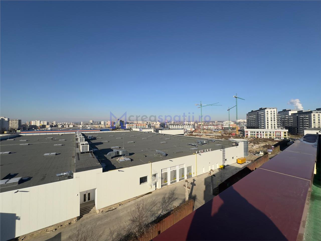 Cladire de la 600mp la 1000mp, zona Jumbo