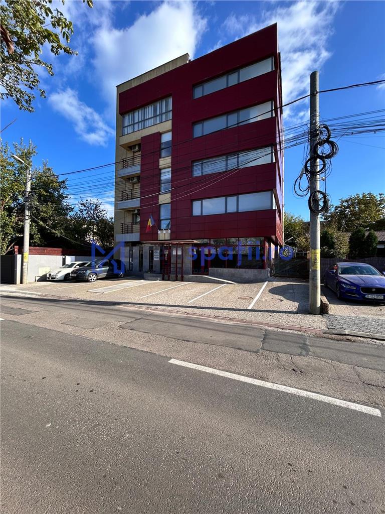 Cladire de la 600mp la 1000mp, zona Jumbo