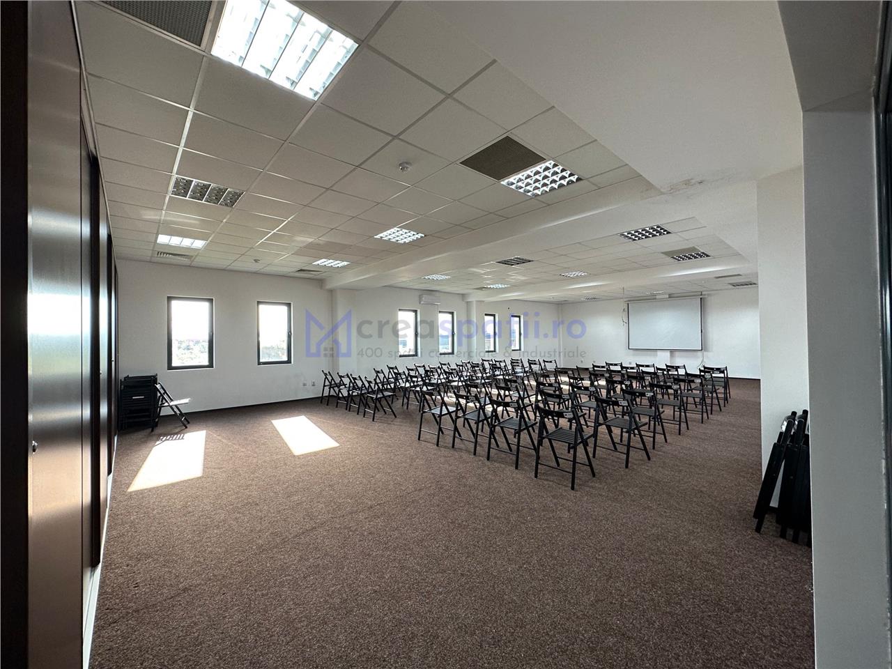 Spatiu birouri, sala conferinte, de la 83mp la 230mp, Parc Miroslava