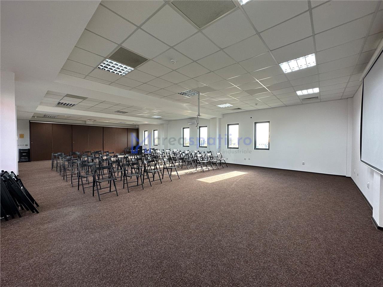 Spatiu birouri, sala conferinte, de la 83mp la 230mp, Parc Miroslava