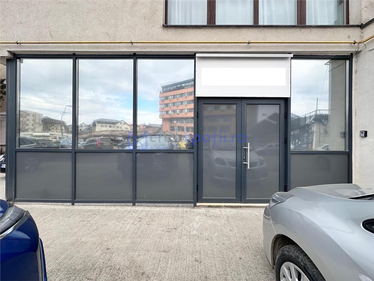 Spatiu comercial 78mp, parcare, Tatarasi  langa Carrefour Market