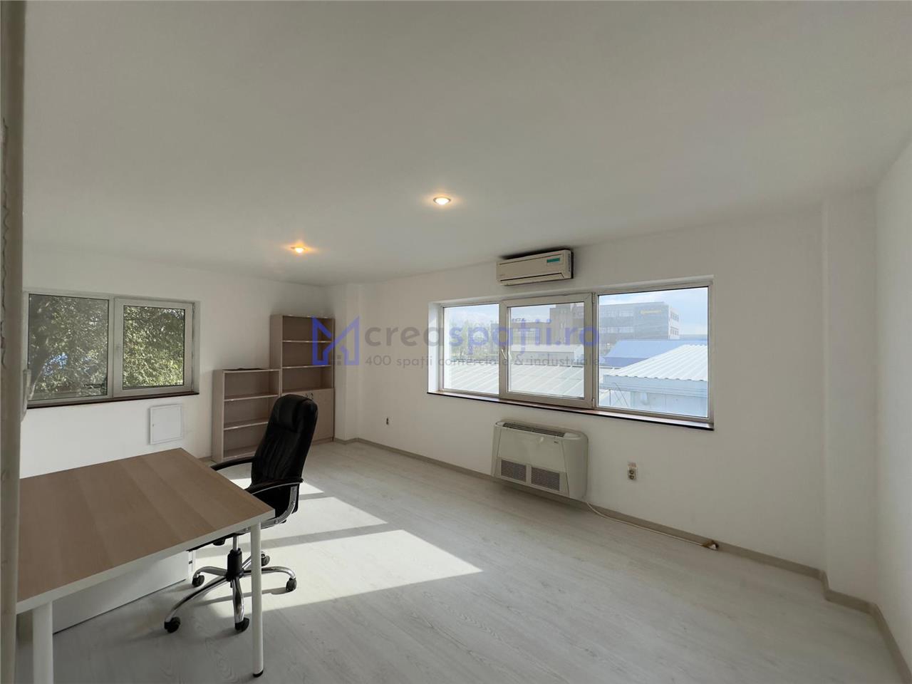 Cladire 1000mp, intre Leroy Merlin si Carrefour