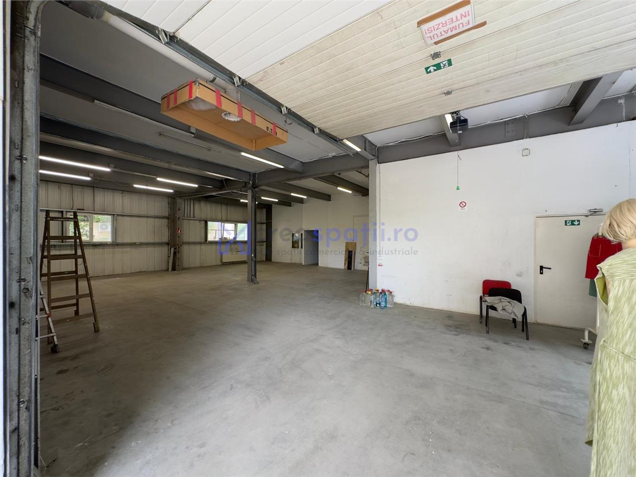 Cladire 1000mp, intre Leroy Merlin si Carrefour