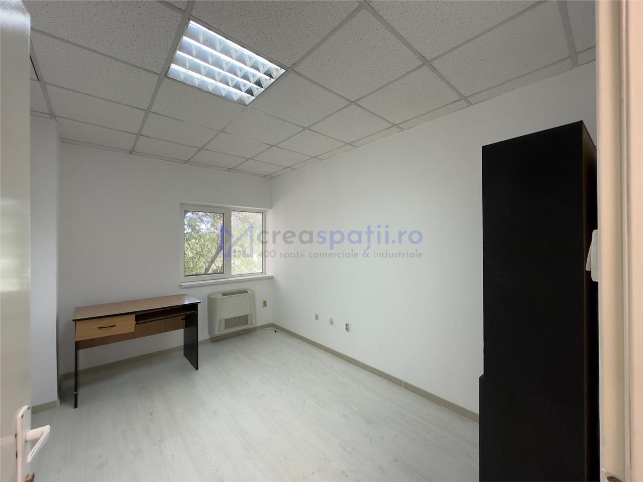 Cladire 1000mp, intre Leroy Merlin si Carrefour