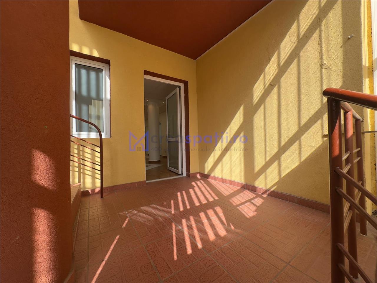 Spatiu birou, cabinete, showroom, 135mp, bd. Primaverii  Iulius Mall