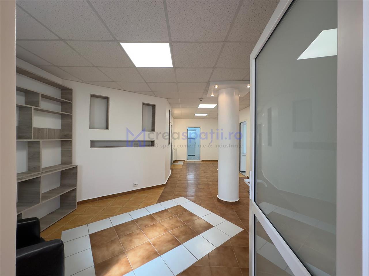 Spatiu birou, cabinete, showroom, 135mp, bd. Primaverii  Iulius Mall