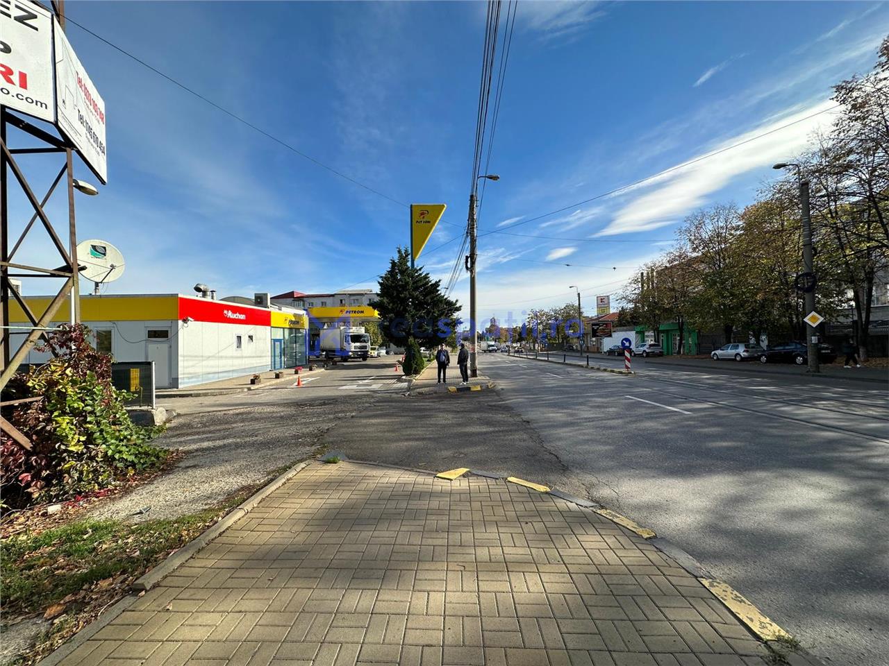 Platforma de la 1000mp la 8900mp, cladiri, Petrom Botosani