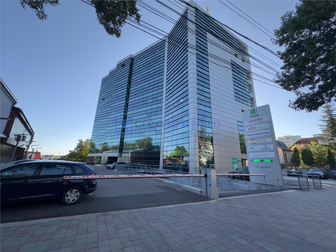 Spatiu birouri, OS sau 2 camere, 81mp, Tudor Center