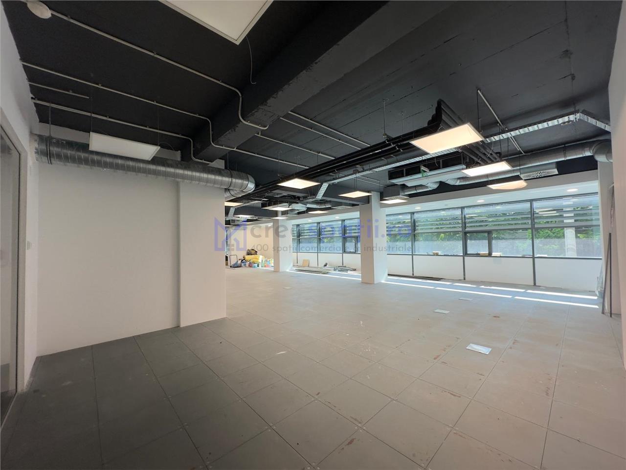 Spatiu birou, medical, salon, de la 100mp la 260mp, sos. Nationala