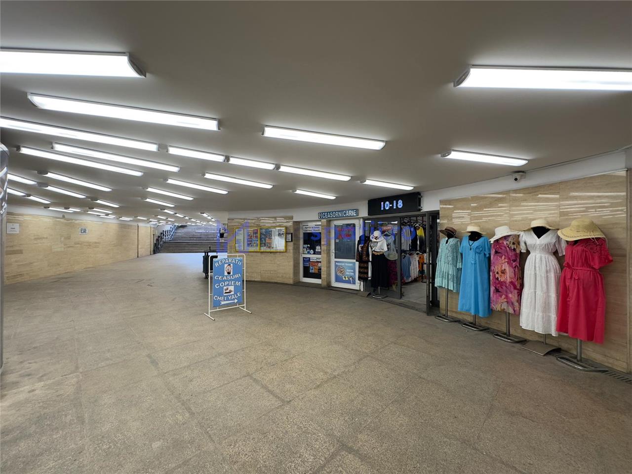 Spatiu comercial 40mp, Pasaj Piata Unirii