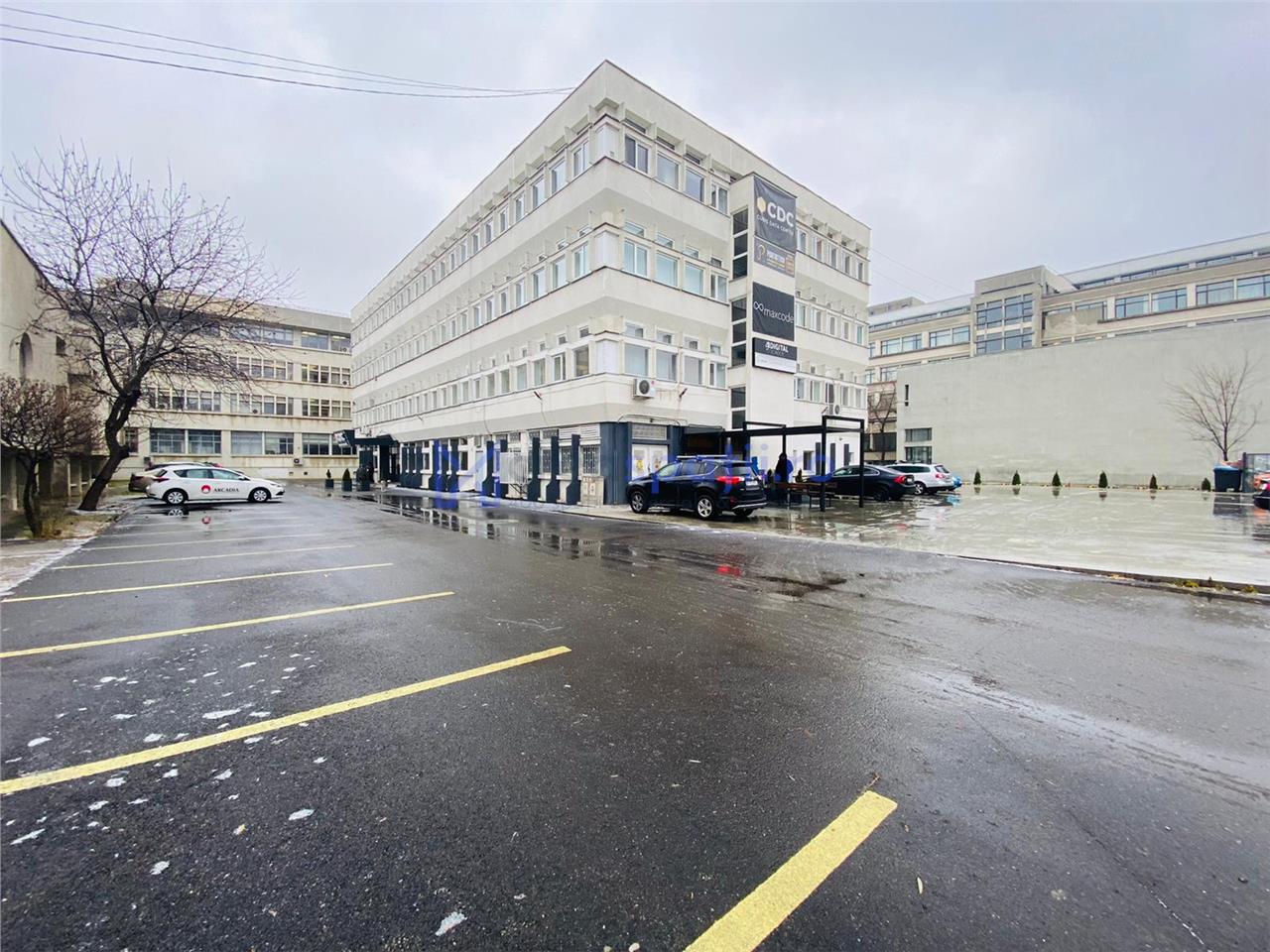 Spatii birouri de la 30mp la 600mp, in spate la Palas Mall