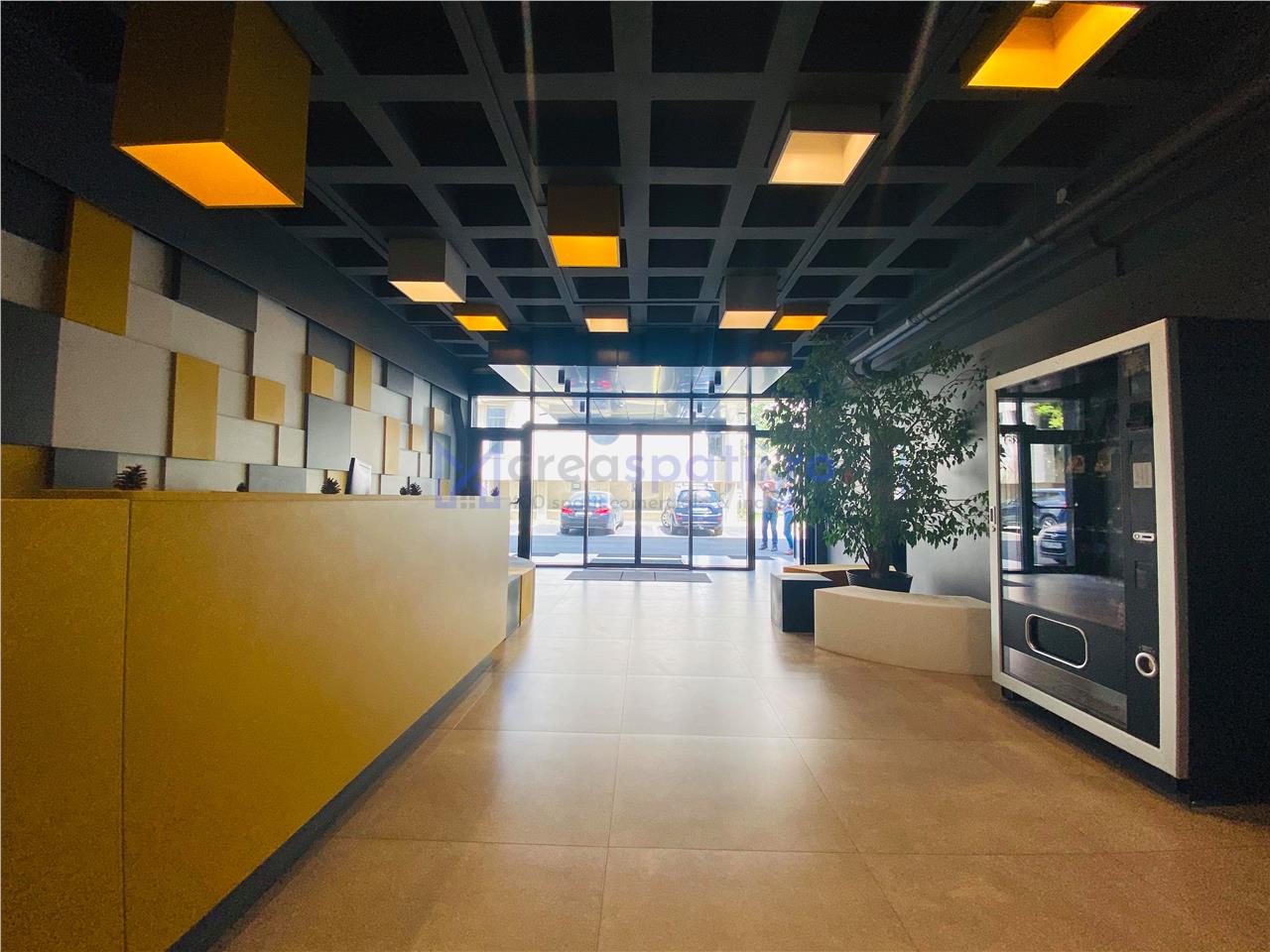 Spatii birouri de la 30mp la 600mp, in spate la Palas Mall