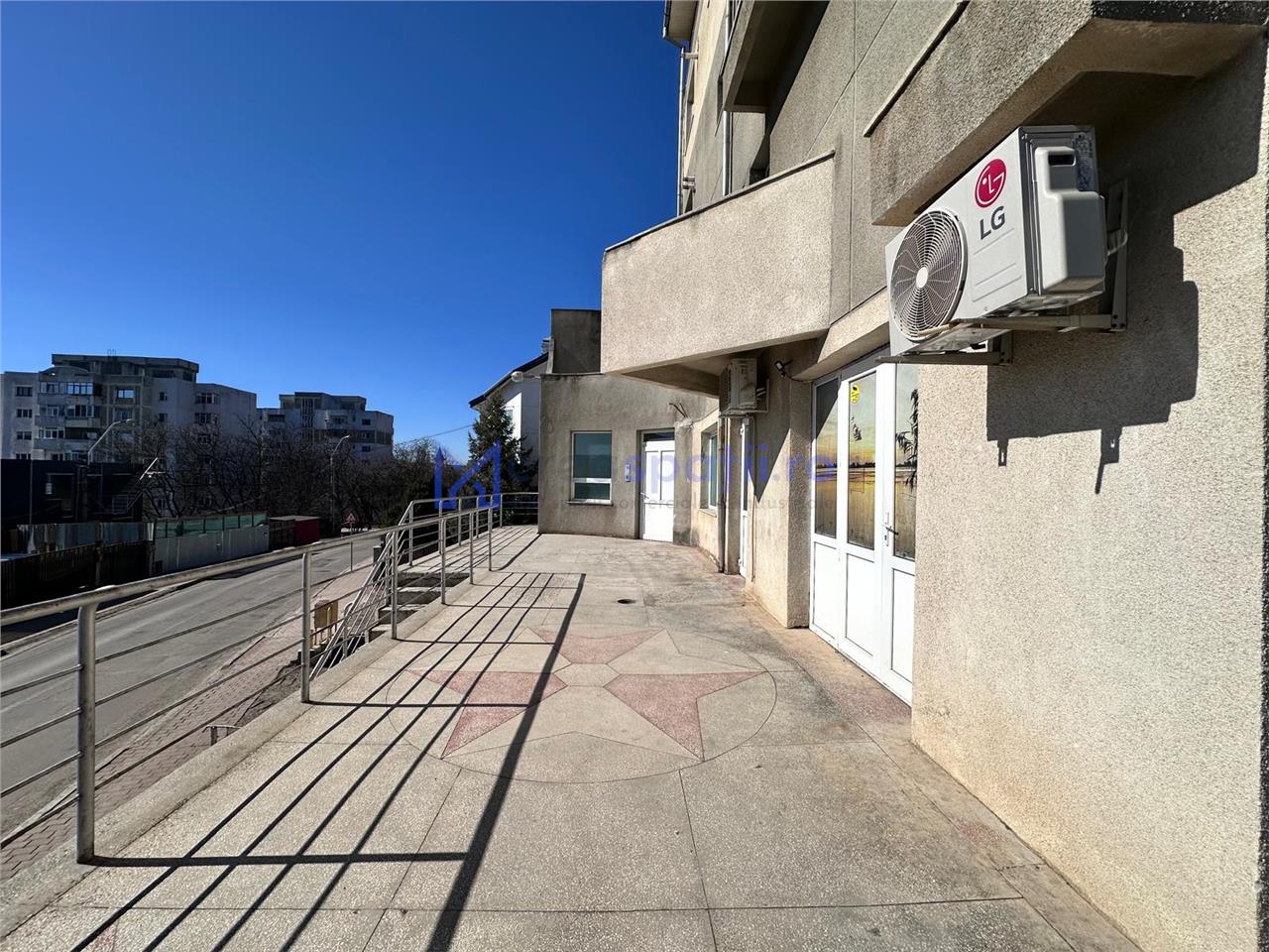 Spatiu birouri, salon, 163mp, aproape de Iulius Mall