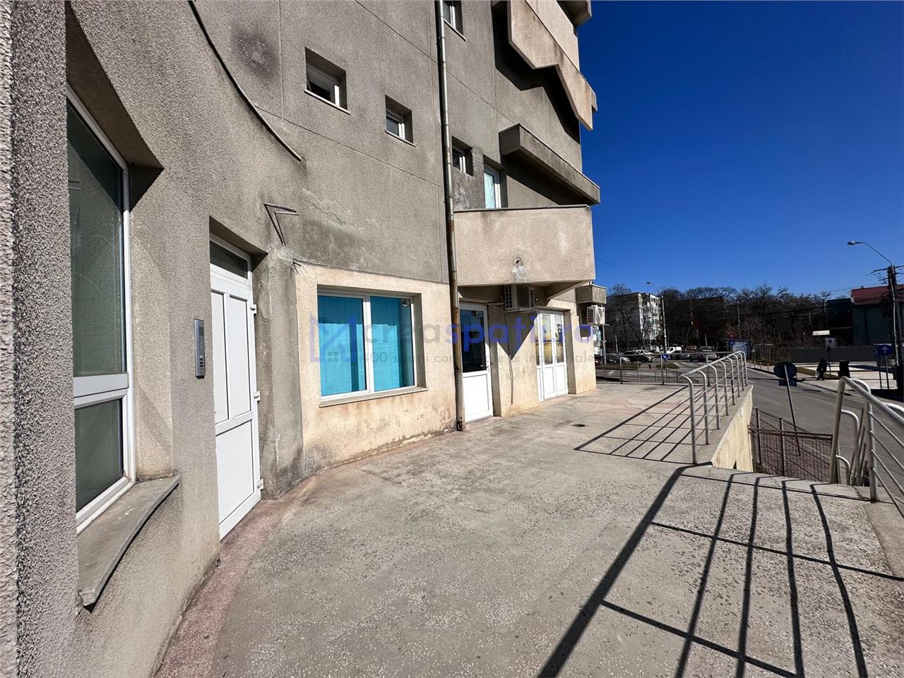 Spatiu birouri, salon, 163mp, aproape de Iulius Mall