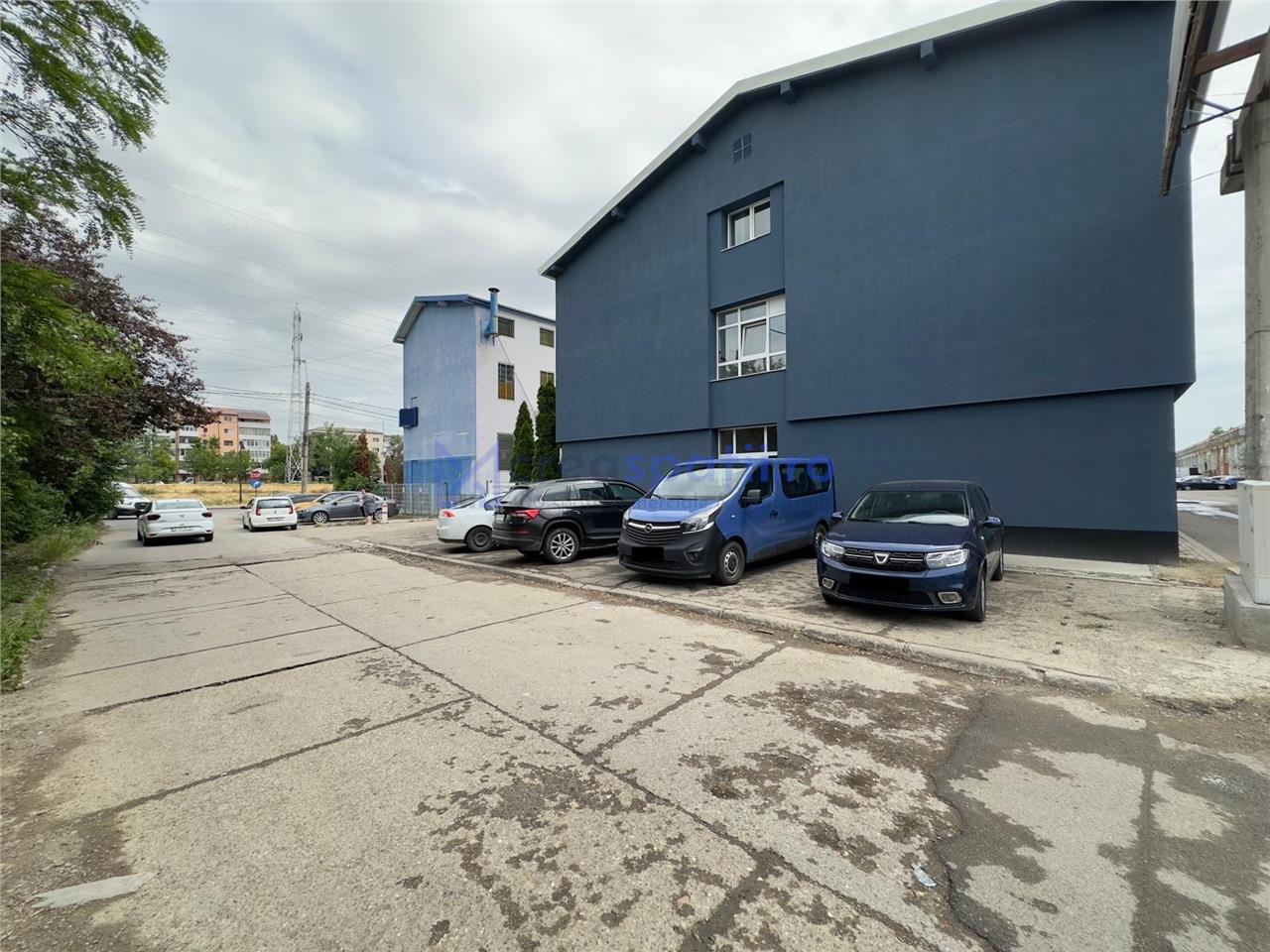 Spatii diverse sau 700mp, in spate la Iulius Mall