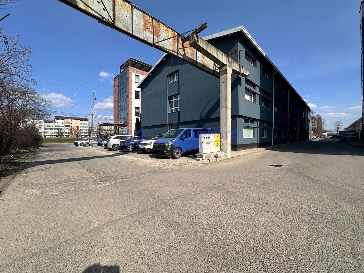 Spatii diverse sau 700mp, in spate la Iulius Mall