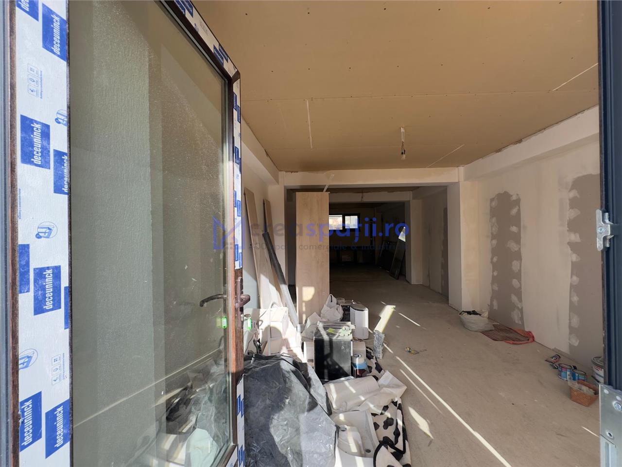 Spatiu intre farmacie si cafenea, 60mp, Visan, zona Profi