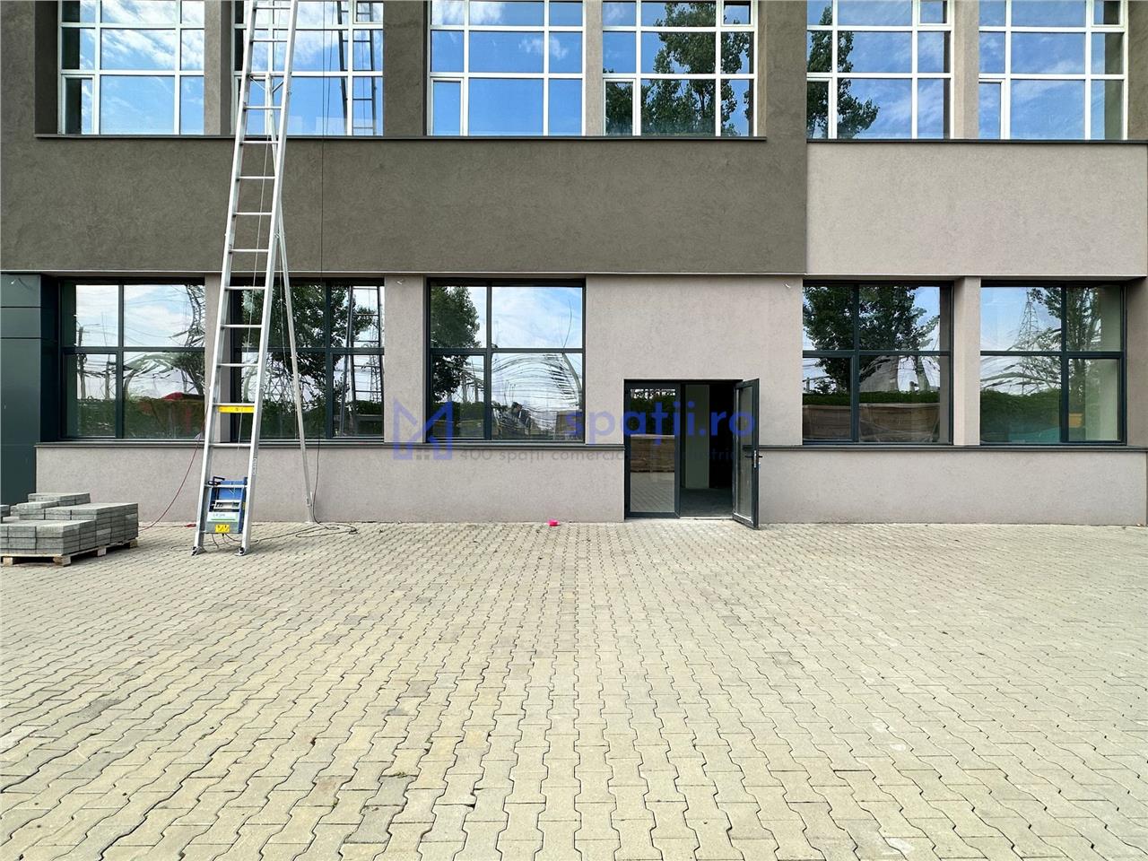 Spatiu comercial, birouri, de la 50mp la 1200mp, zona Carrefour, Calea Chisinaului