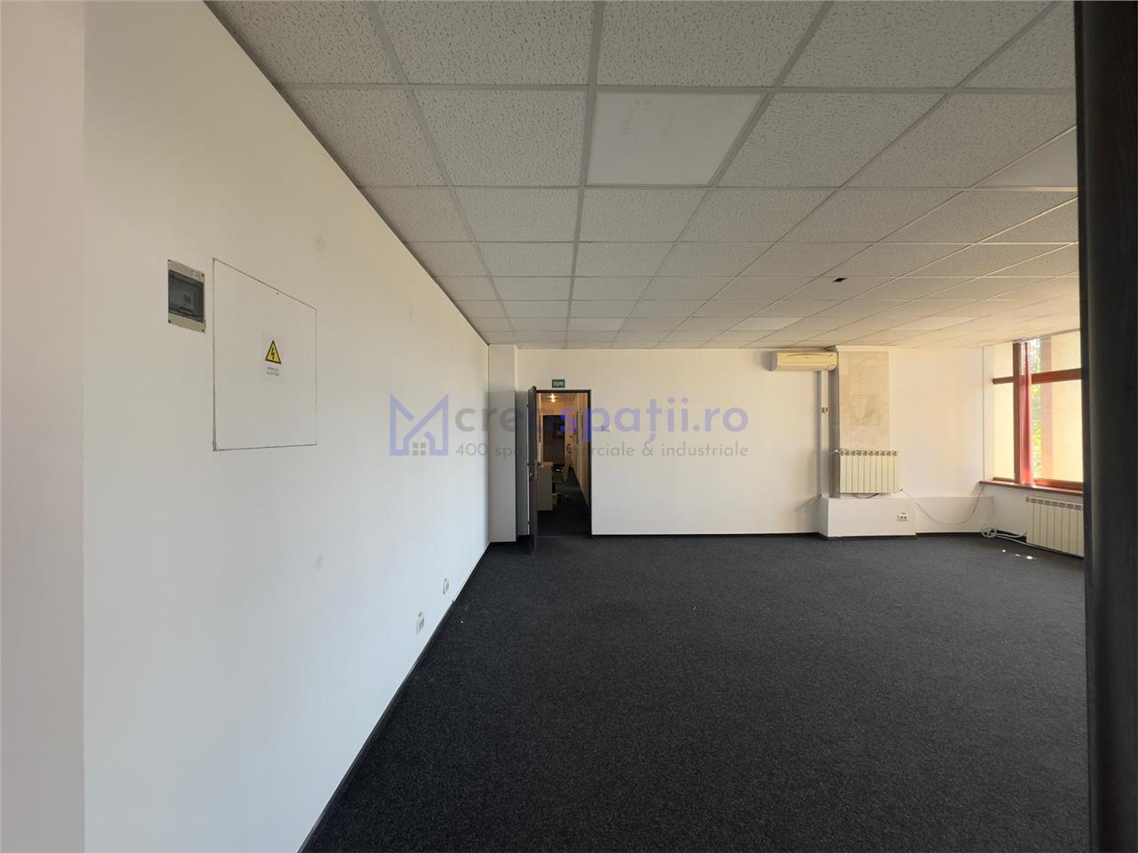 Spatiu birouri; vedere Palat Culturii; 100mp, Casa Cartii