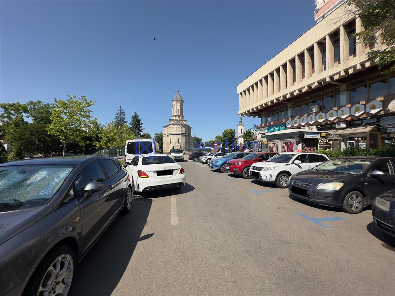 Spatiu birouri; vedere Palat Culturii; 100mp, Casa Cartii