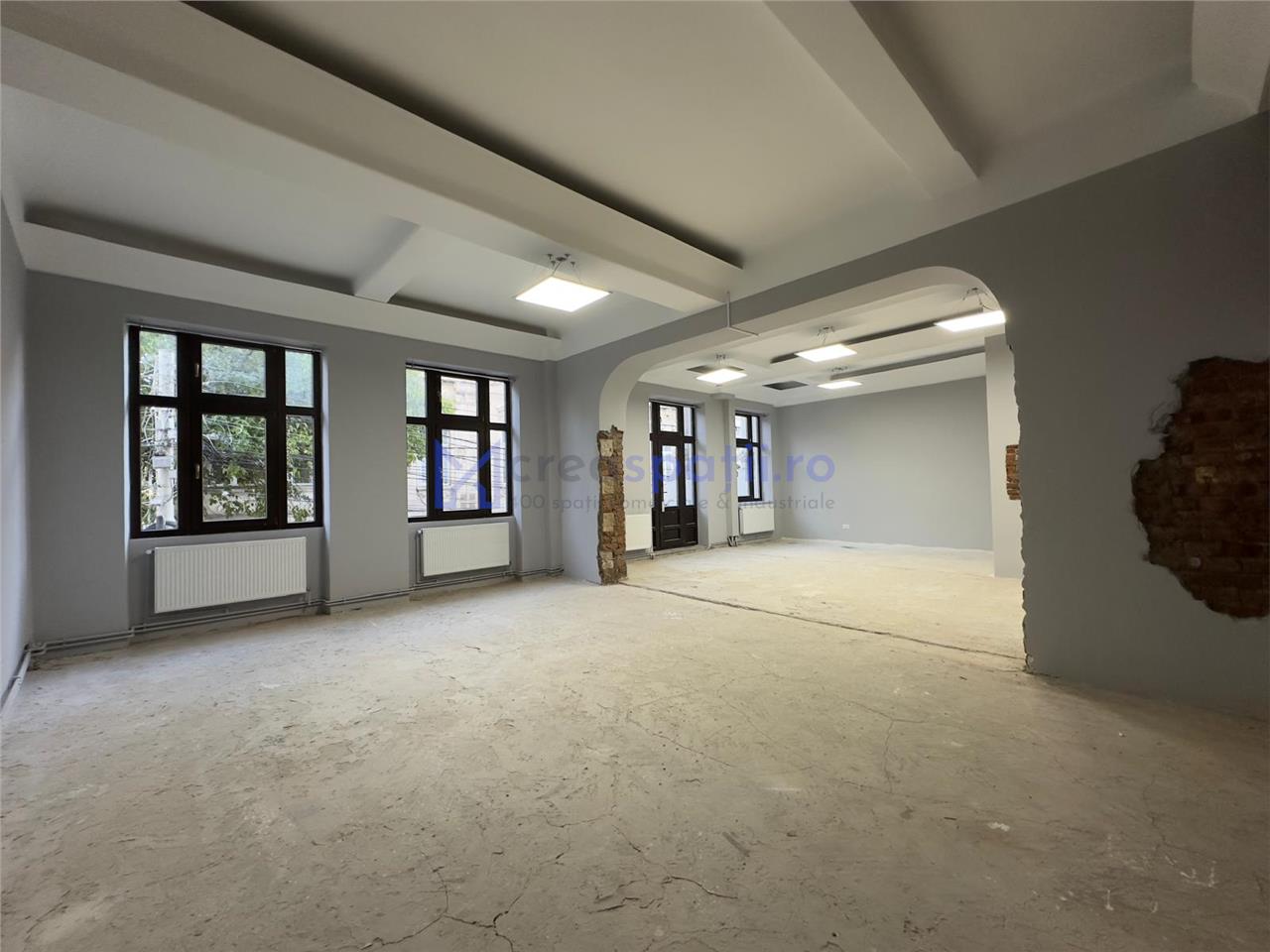 Spatiu birouri centrale Iasi, cladire unica, 154mp, Cuza Voda