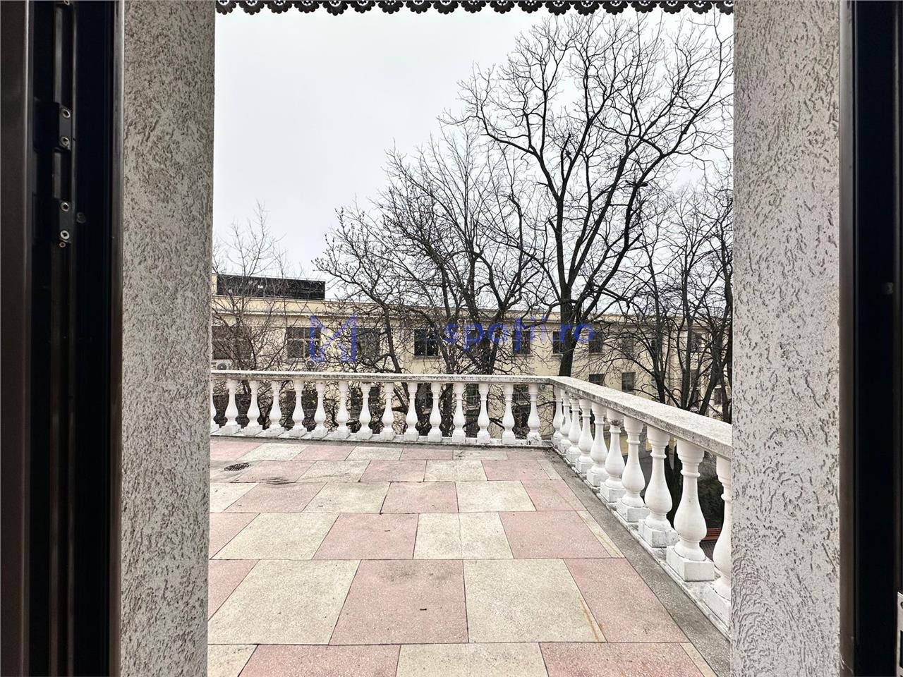 Spatii birouri Iasi Copou, 172mp, Fundatie