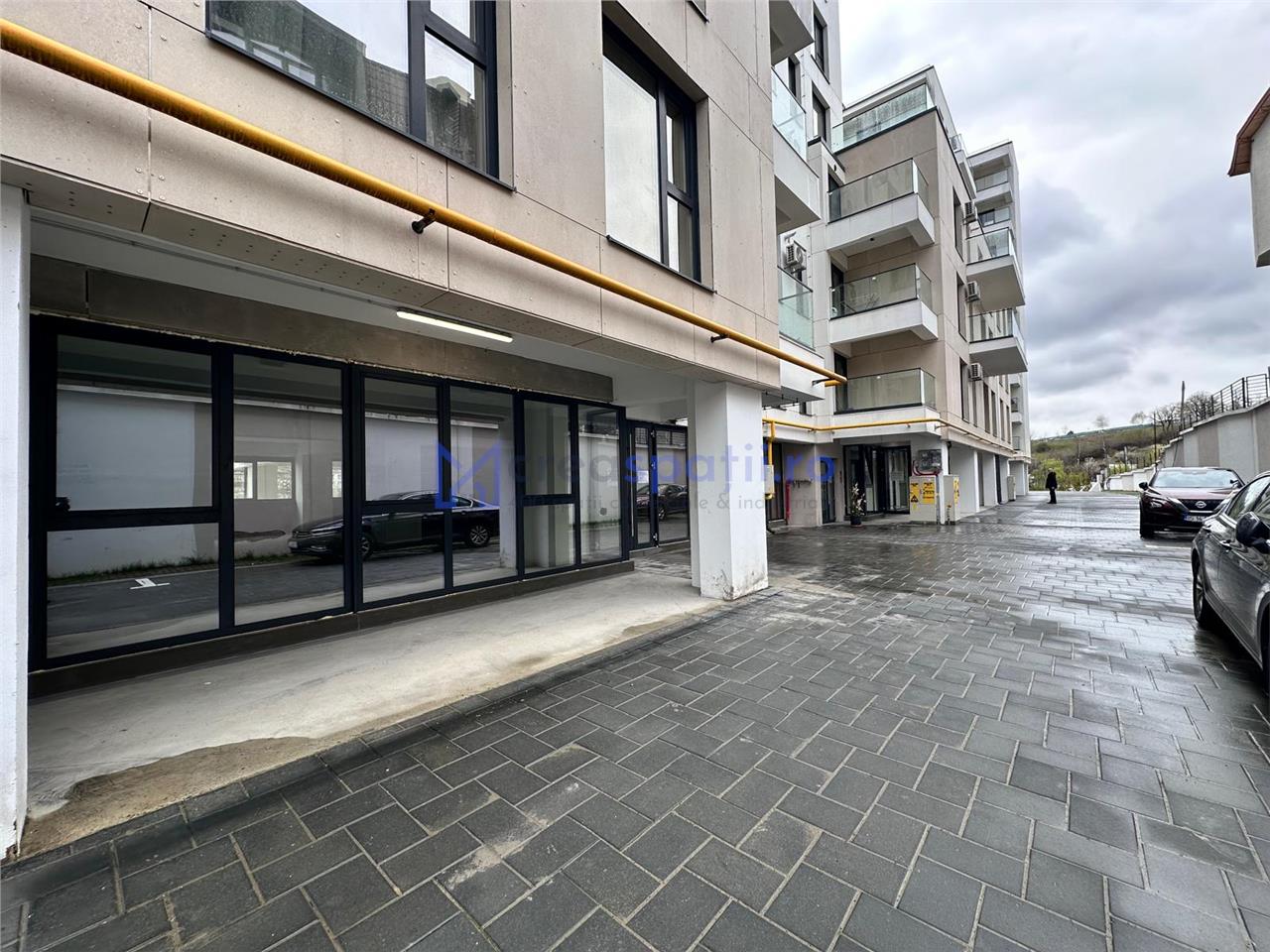 Spatiu comercial Iasi, Pacurari, de la 70mp la 523mp, Alpha Bank