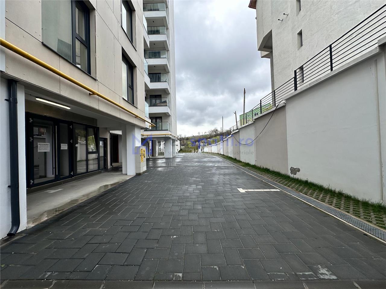 Spatiu comercial Iasi, Pacurari, de la 70mp la 523mp, Alpha Bank