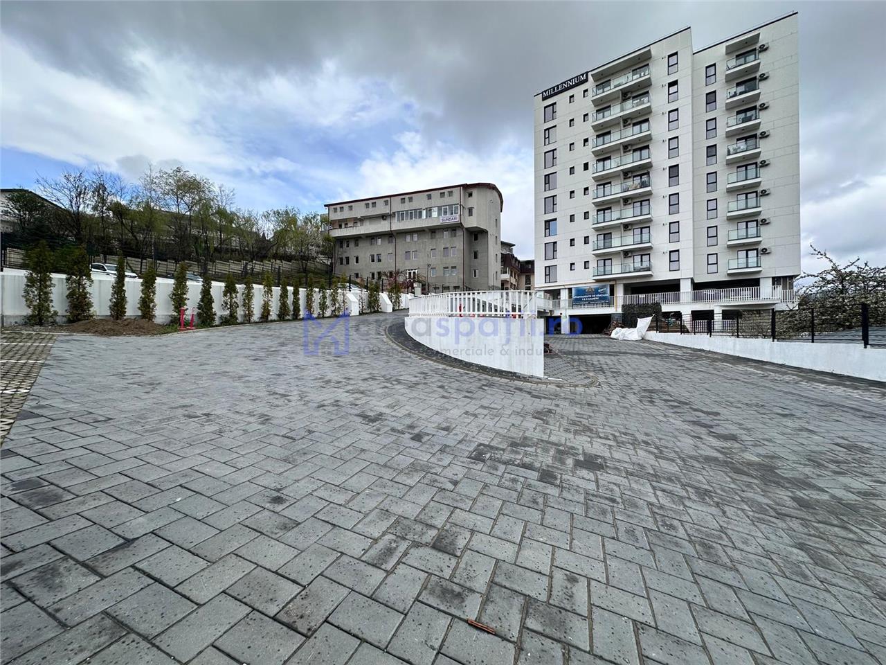 Spatiu comercial Iasi, Pacurari, de la 70mp la 523mp, Alpha Bank