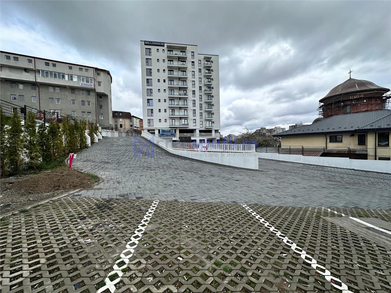 Spatiu comercial Iasi, Pacurari, de la 70mp la 523mp, Alpha Bank