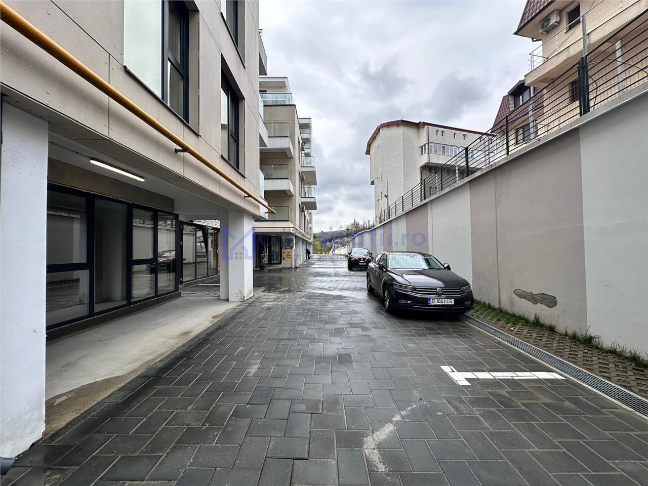 Spatiu comercial Iasi, Pacurari, de la 70mp la 523mp, Alpha Bank