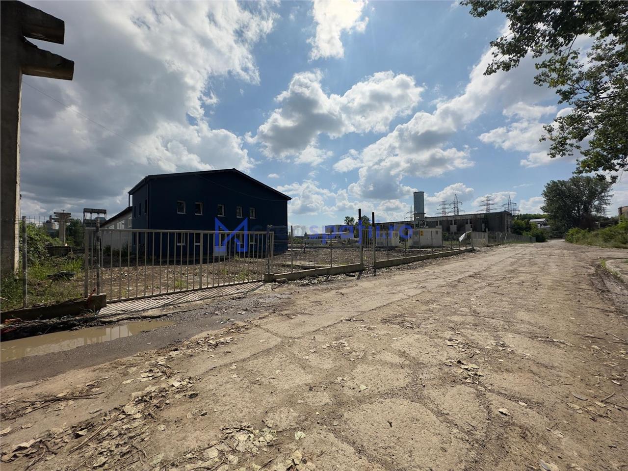 Teren/ platforma de inchiriat de la 500mp la 3000mp, zona Vama Iasi si Kaufland