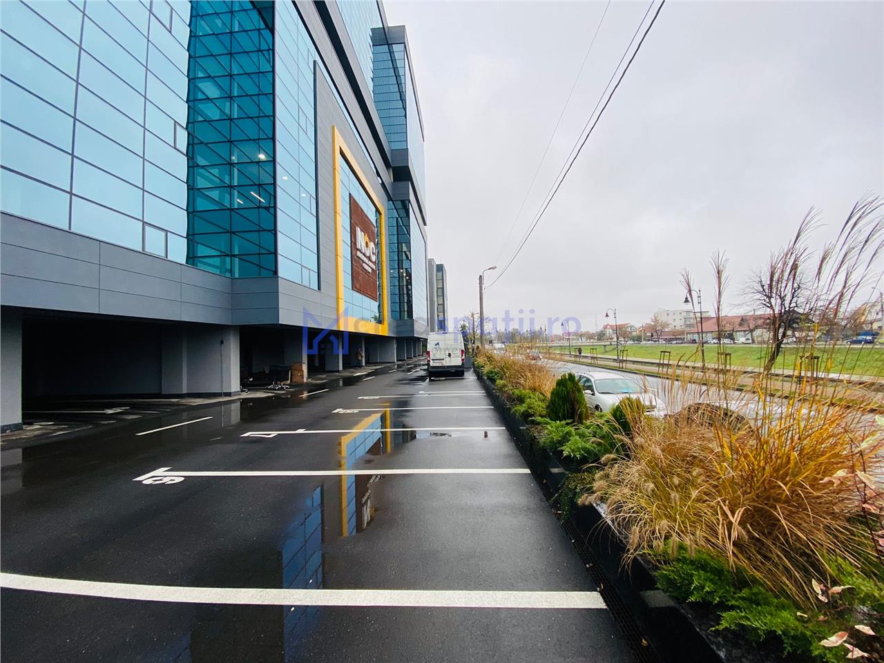 Spatiu birou semicentral Iasi, zona Palas Campus  Podul de Piatra